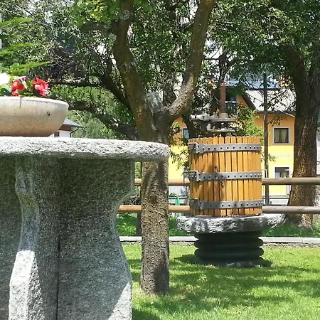 Casa Il Glicine דירה